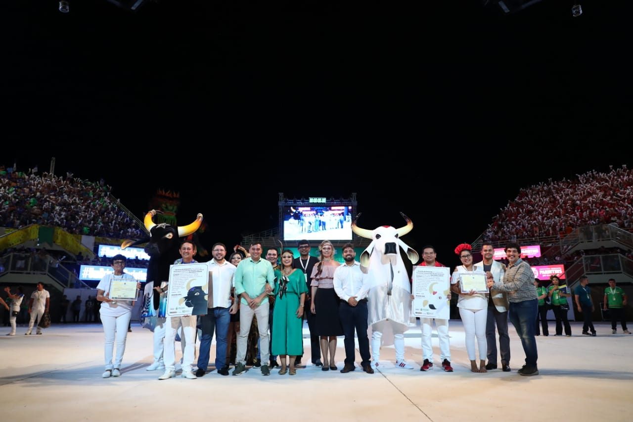 Festival Folclórico de Parintins encanta público de 40 mil pessoas, nos três dias de apresentações