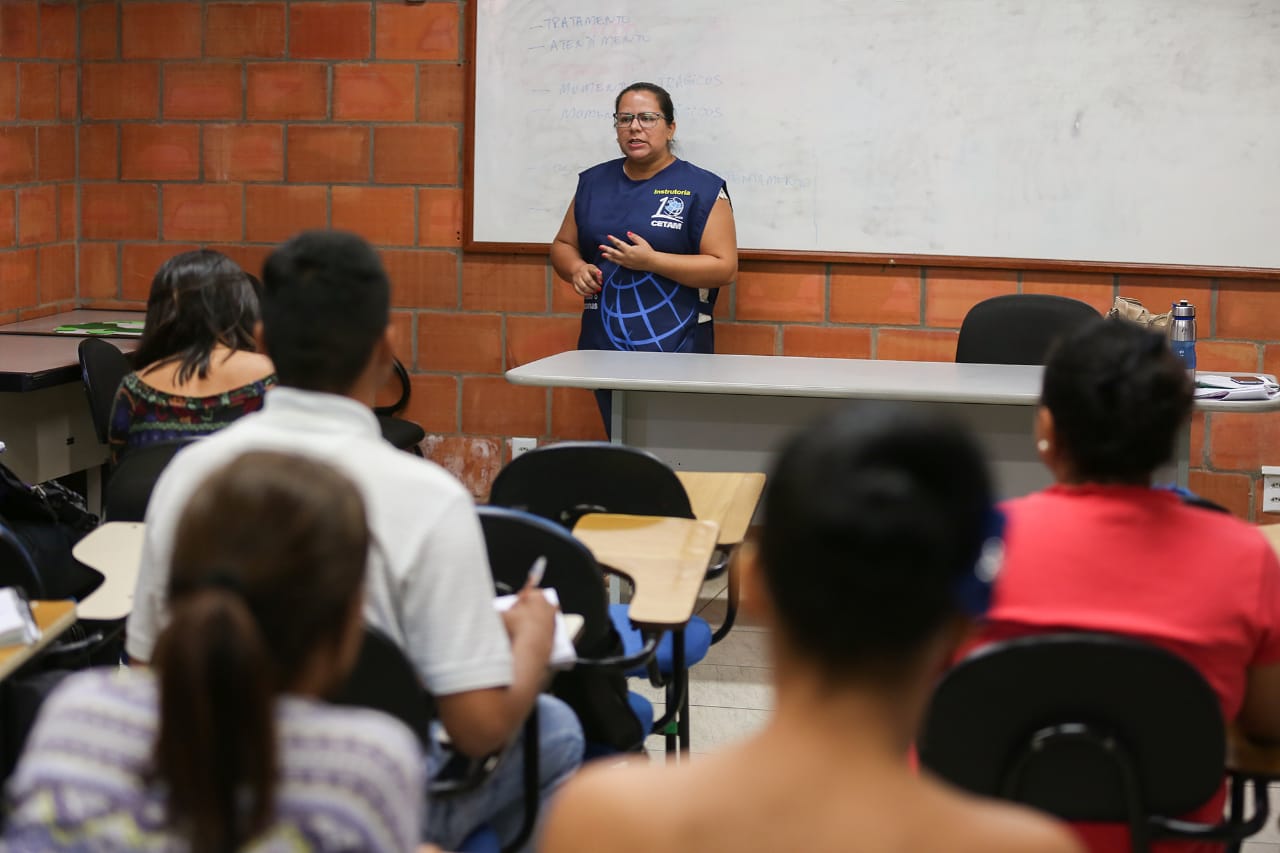 Prosamim inicia o curso de agente de portaria para os moradores do Residencial Cajual