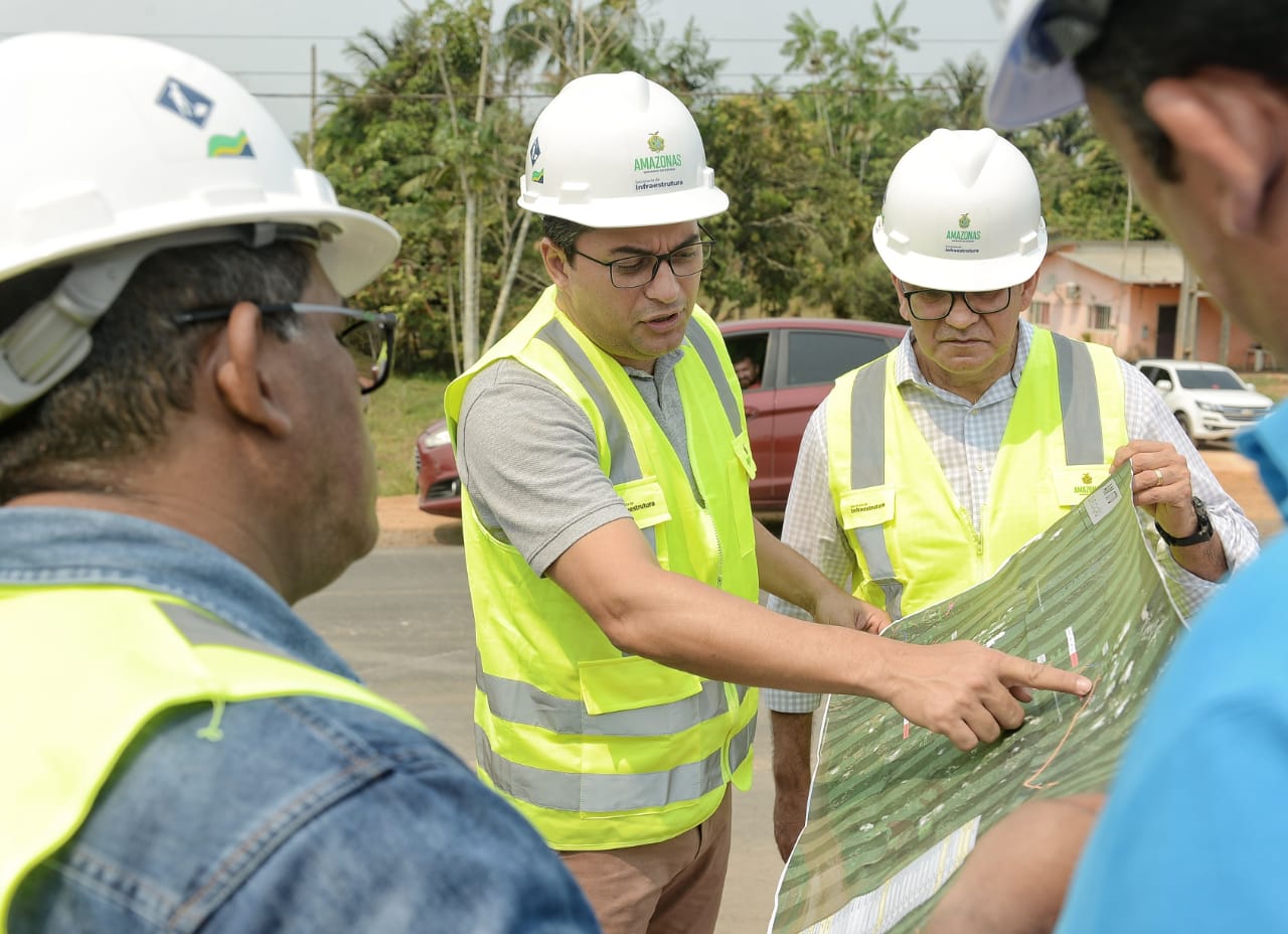 Em visita a obras na AM-070, Wilson Lima anuncia que mais 20 quilômetros serão entregues até o final de 2019