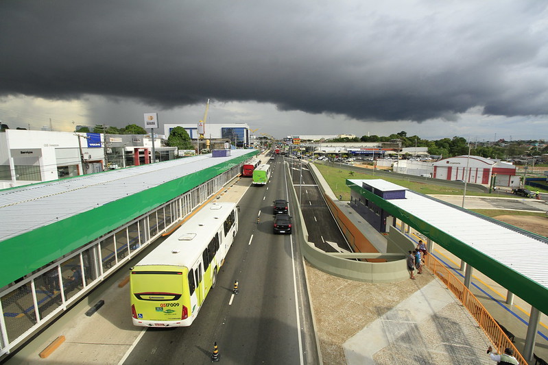 Prefeito garante gratuidade da tarifa de ônibus e esquema especial de trânsito para domingo