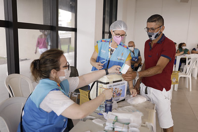 Mutirão alcança mais de 72 mil vacinados e postos de imunização seguem abertos até as 18h deste domingo