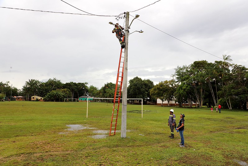 Comunidade indígena Terra Preta é a 10ª beneficiada pelo programa ‘Ilumina Manaus Rural’