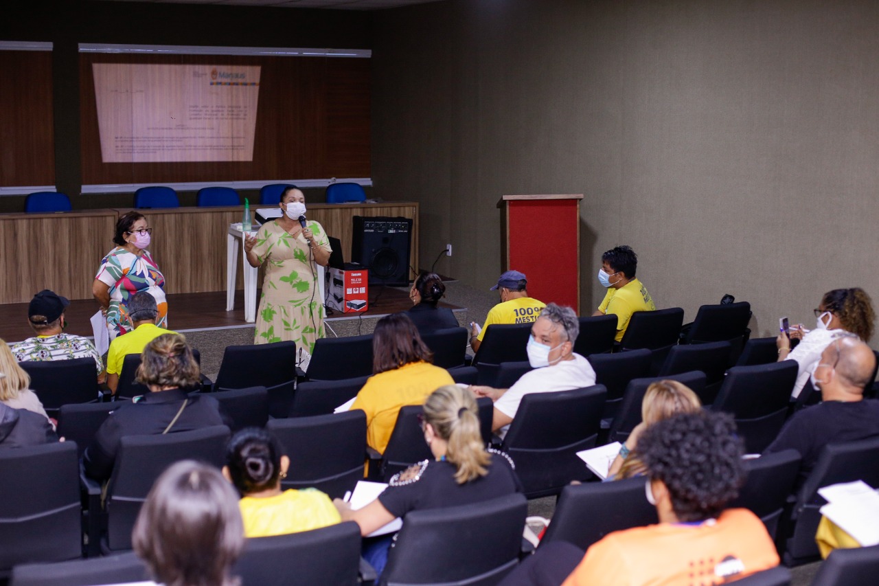 Prefeitura e organizações da sociedade civil discutem política municipal de igualdade racial em Manaus