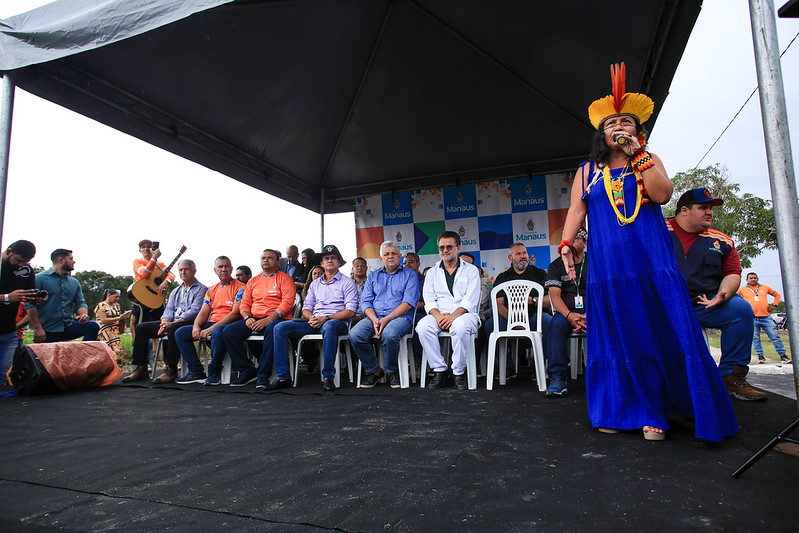 Prefeito David Almeida entrega o primeiro cemitério indígena urbano do país