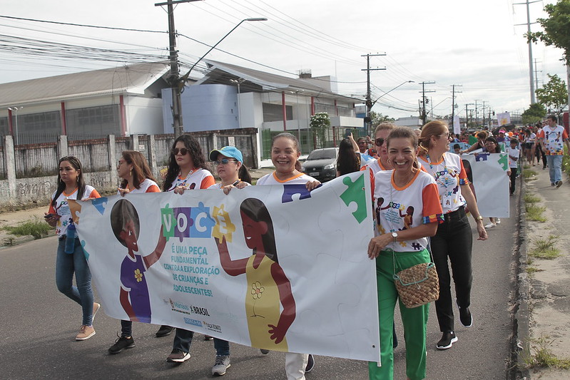 Prefeitura promove caminhada alusiva ao combate à exploração sexual de crianças e adolescentes