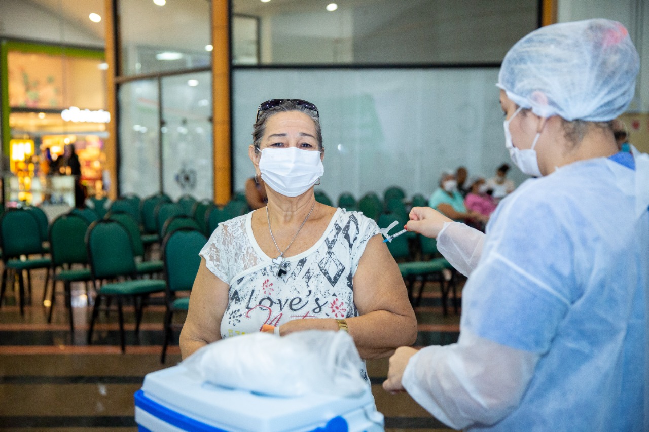 Prefeitura inclui gestantes, puérperas e professores na Campanha de Vacinação Contra Influenza