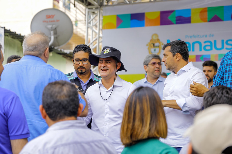 Prefeito David Almeida e governador Wilson Lima assinam ordem de serviço da feira do São Francisco