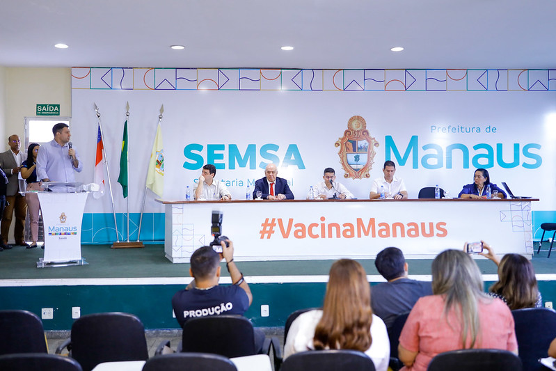 Prefeito David Almeida apresenta projeto de novas unidades de saúde garantidas por emendas parlamentares