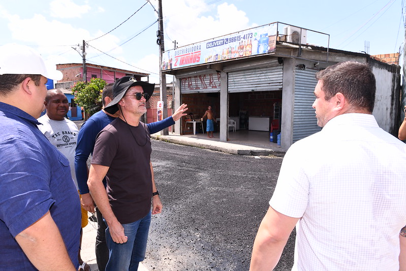 Prefeito David Almeida destaca avanço do programa ‘Asfalta Manaus’ pelas zonas da capital