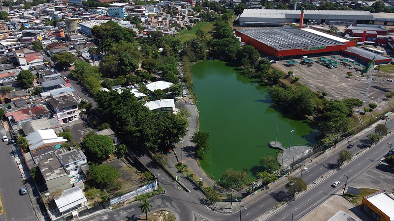 Prefeito David Almeida fiscaliza início das obras de revitalização do parque Lagoa do Japiim