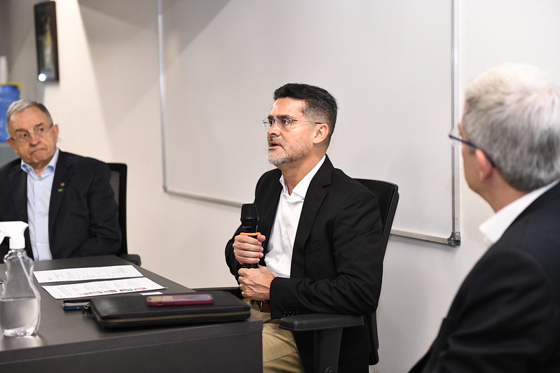 Prefeito David Almeida participa de lançamento do programa de fortalecimento das capacidades sustentáveis na região amazônica