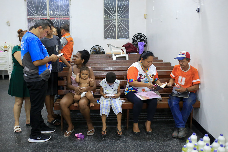 Prefeitura de Manaus atende ocorrências de incêndio e garante atendimento às famílias