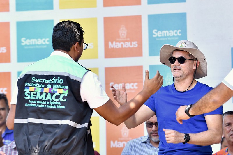 Prefeito David Almeida determina reforma da ‘feira da Banana’ abandonada há 27 anos
