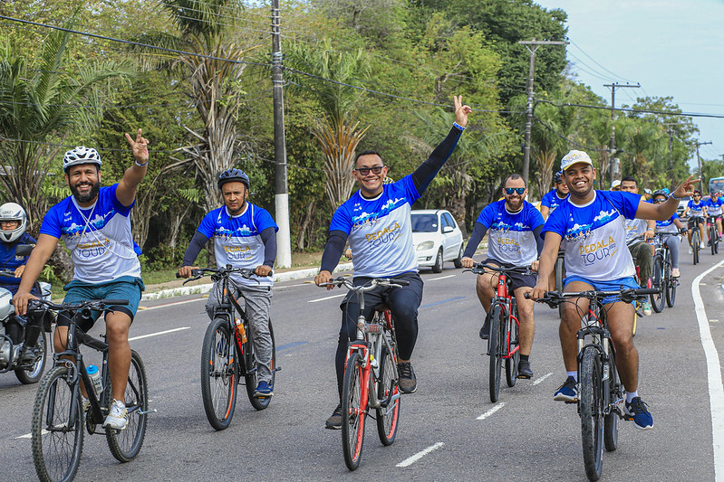 ‘Pedala Tour’ reúne mais de 1,6 mil ciclistas em Manaus