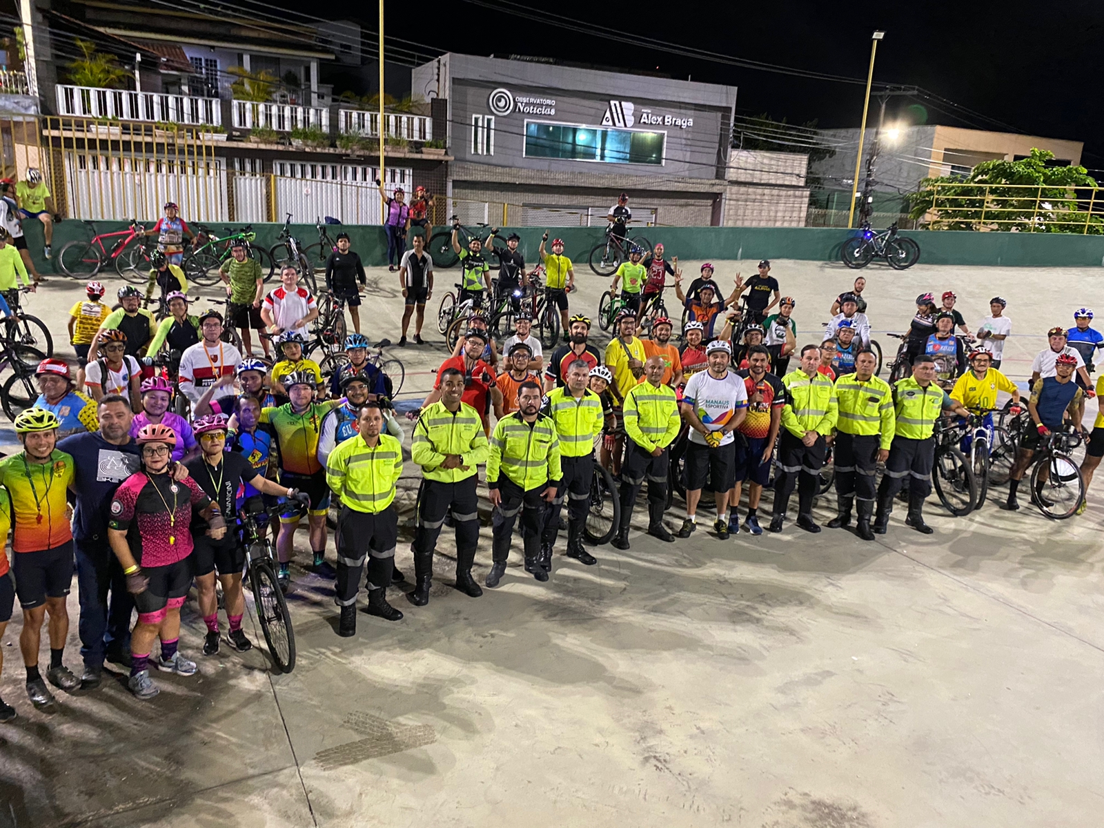 Terceira edição do passeio ‘Pedalando por Manaus’ movimenta mais de 300 ciclistas