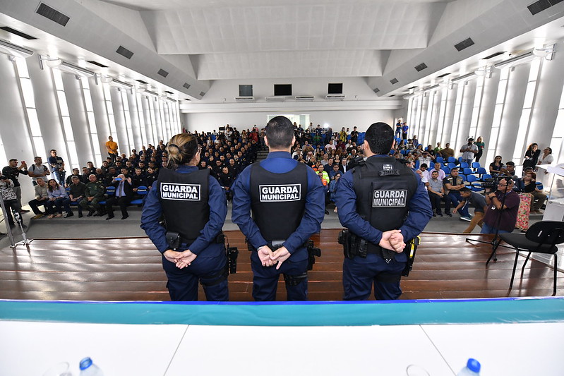 Prefeitura de Manaus coloca efetivo completo da Guarda Municipal à disposição para garantir a ordem