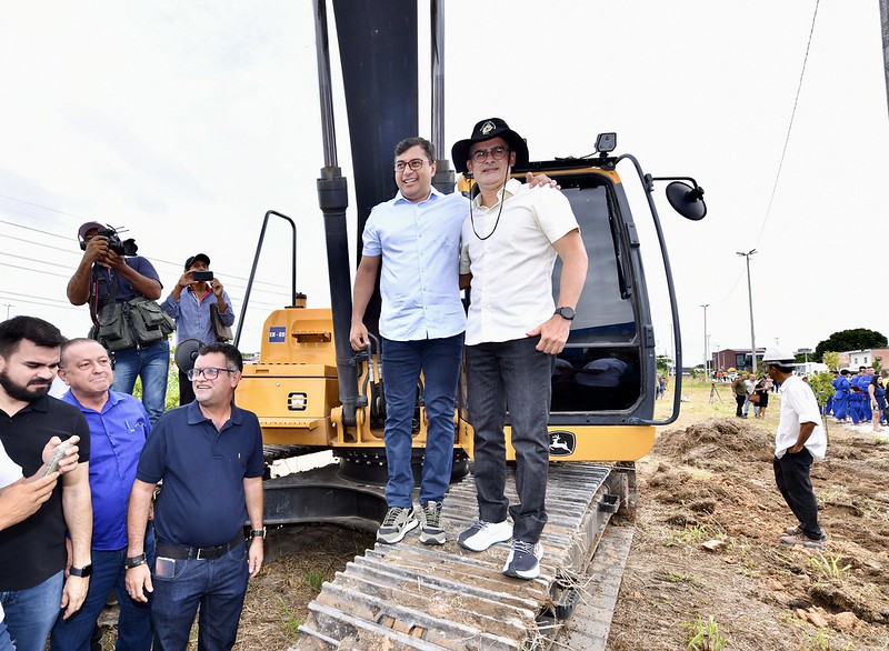 Prefeito David Almeida e governador Wilson Lima dão início às obras do parque Gigantes da Floresta