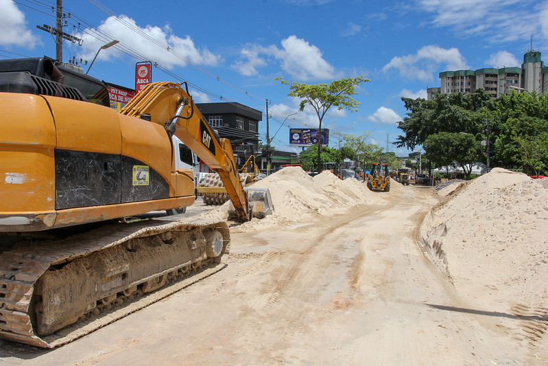 Prefeitura entrega nesta quinta-feira trecho da avenida Djalma Batista interrompido para recuperação de drenagem profunda