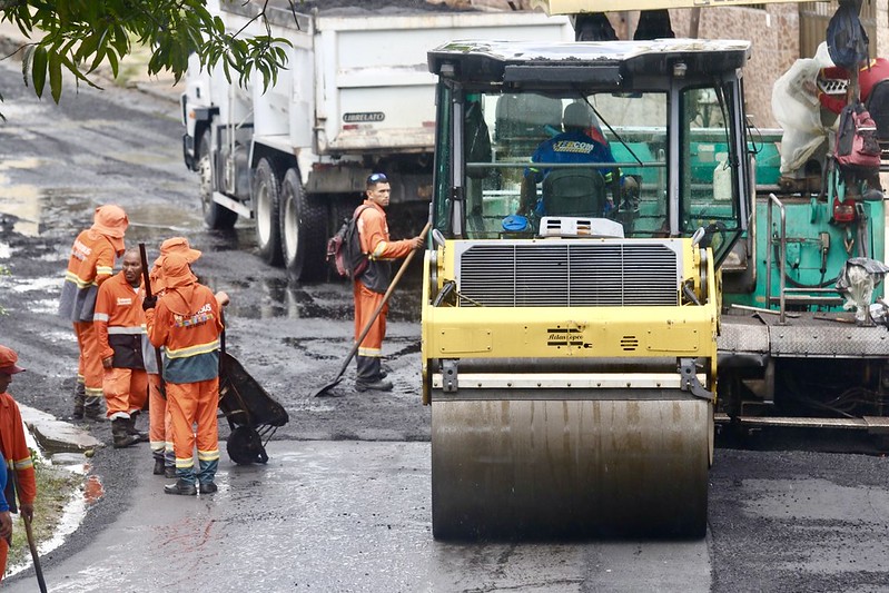 Prefeitura intensifica ‘Asfalta Manaus’ no Planalto e chega à rua Sertã neste sábado