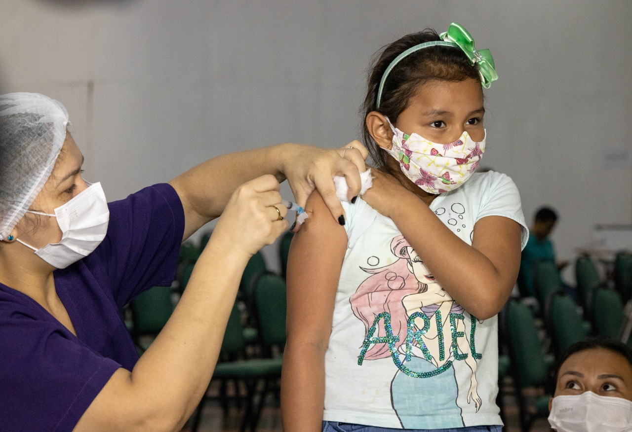 Prefeitura de Manaus libera dose de reforço contra a Covid-19 para crianças de 3 e 4 anos a partir desta quarta, 8/2