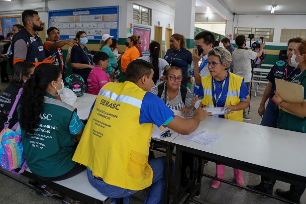 Prefeitura publica decreto e Secretaria Nacional de Defesa Civil reconhece Situação de Emergência em Manaus