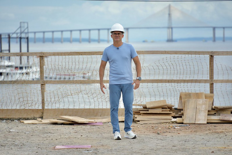 Prefeito acompanha avanço nas obras do mirante Lúcia Almeida