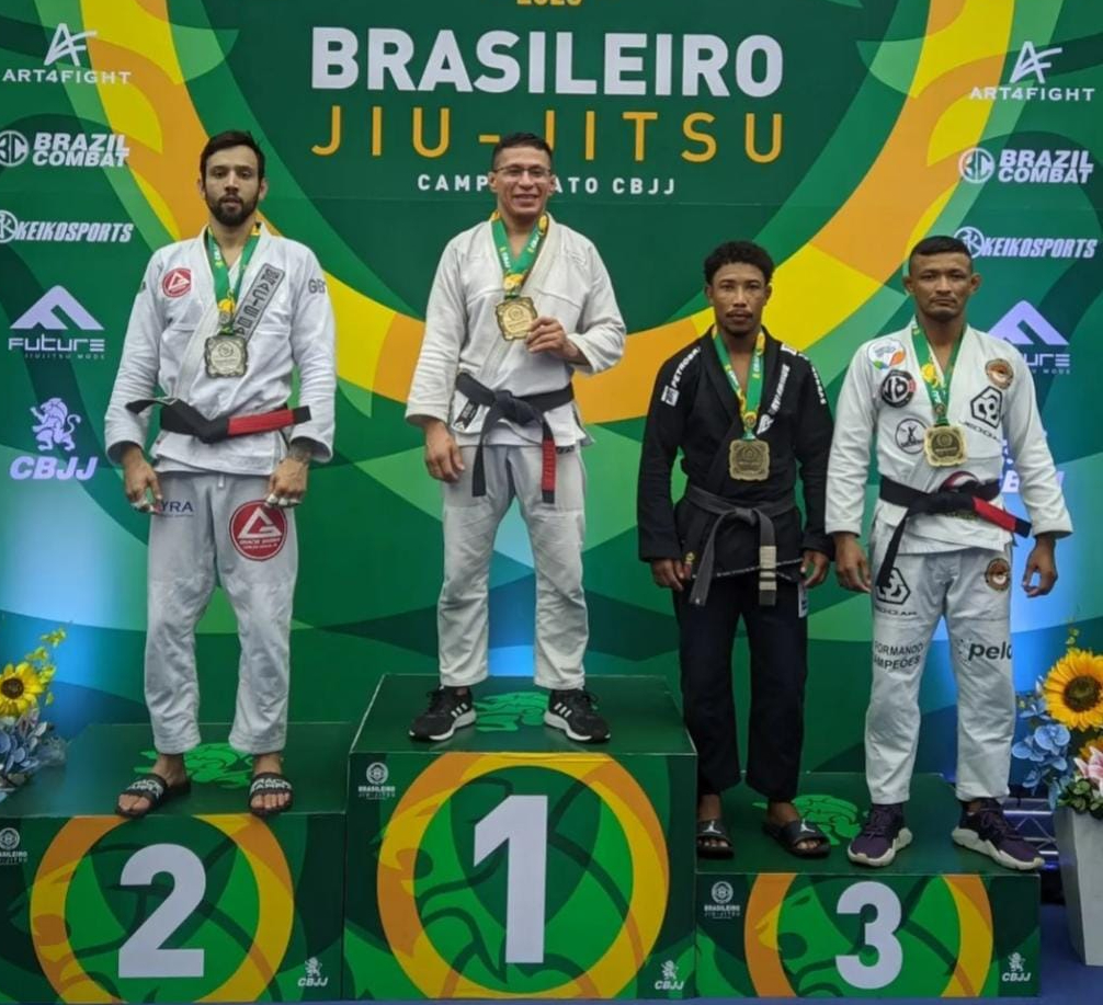 Atletas conquistam mais quatro medalhas na reta final do Campeonato Brasileiro de Jiu-Jítsu