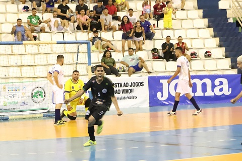 Com apoio da prefeitura, 50ª edição da Taça Brasil de Futsal movimenta a Arena Amadeu Teixeira