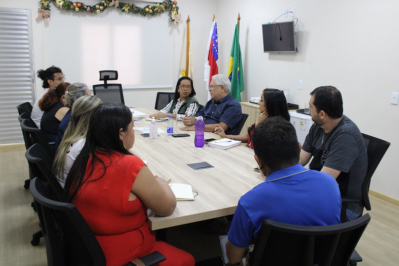 Prefeitura e instituições parceiras alinham pré-abertura do desfile das escolas de samba do Carnaval de Manaus 2024