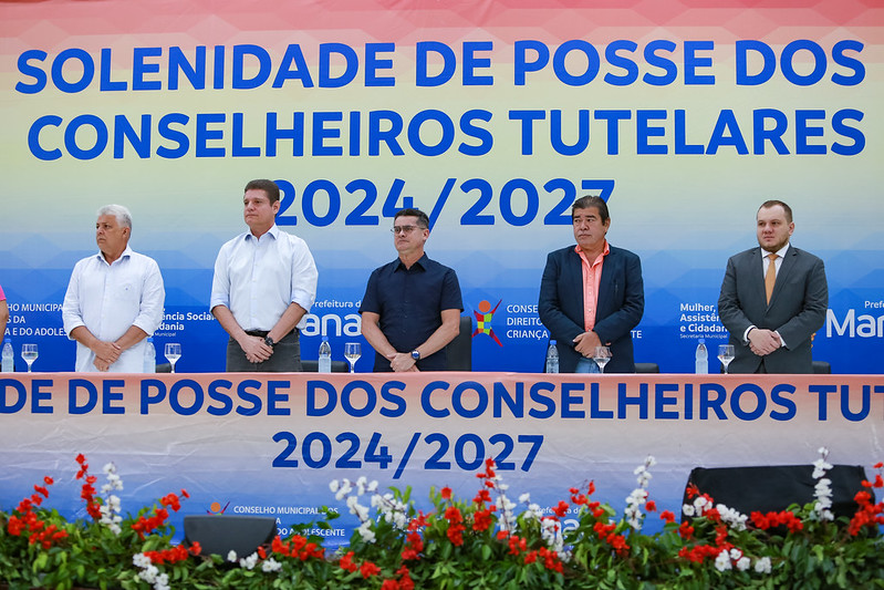 Prefeito empossa novos conselheiros tutelares para o quadriênio 2024/2027